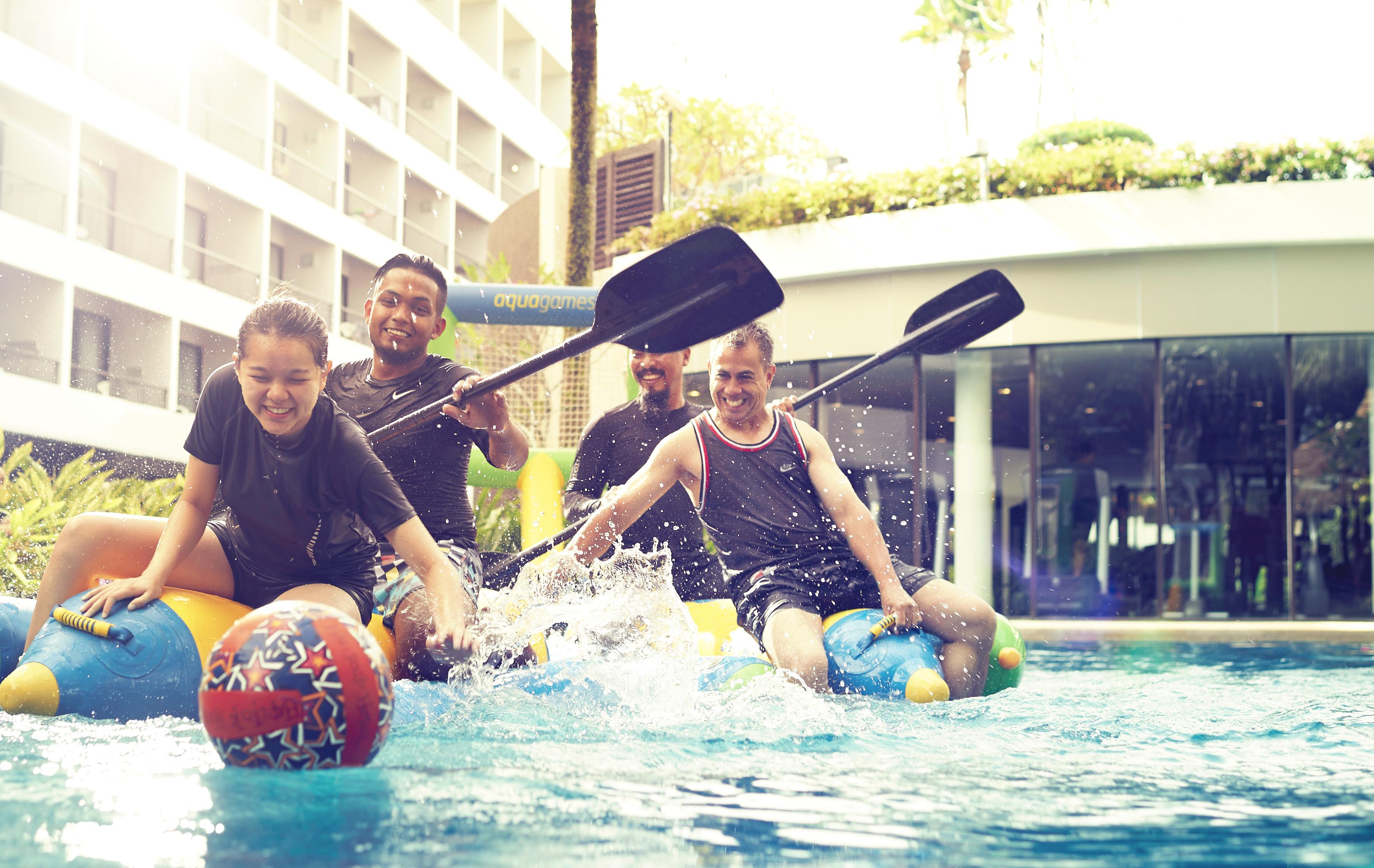 Hard Rock Hotel Penang Batu Feringgi Dış mekan fotoğraf Rafting at the pool