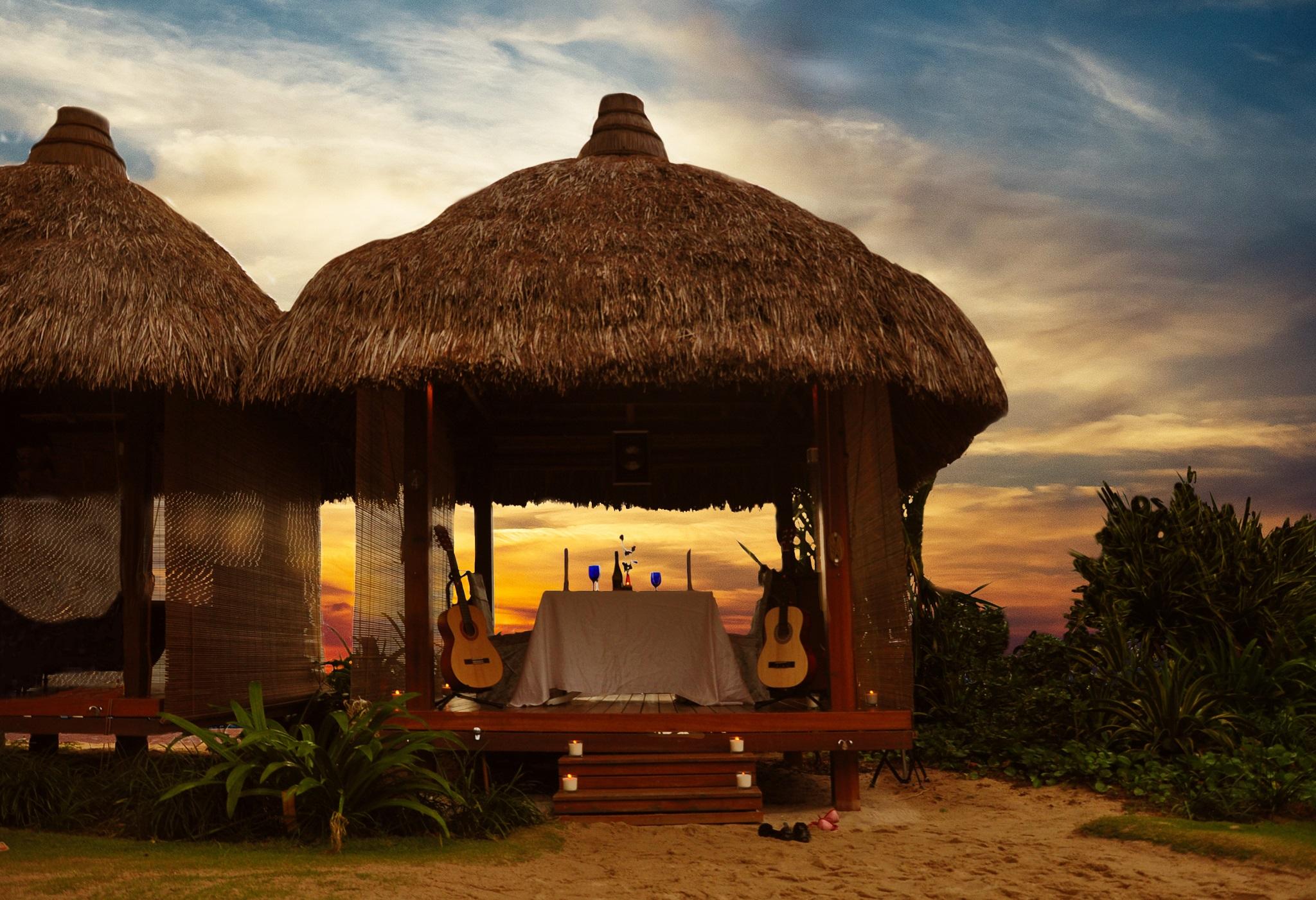 Hard Rock Hotel Penang Batu Feringgi Dış mekan fotoğraf Sunset at the Balesin Island Club