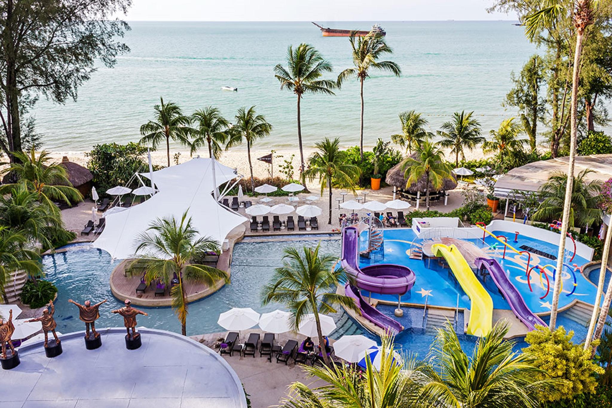 Hard Rock Hotel Penang Batu Feringgi Dış mekan fotoğraf The Royal Paradise Hotel and Spa